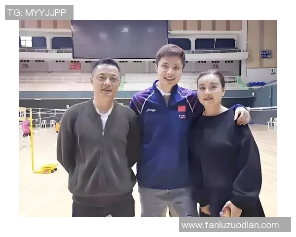 重庆羽毛球队挑战赛战术解析与表现评估探讨