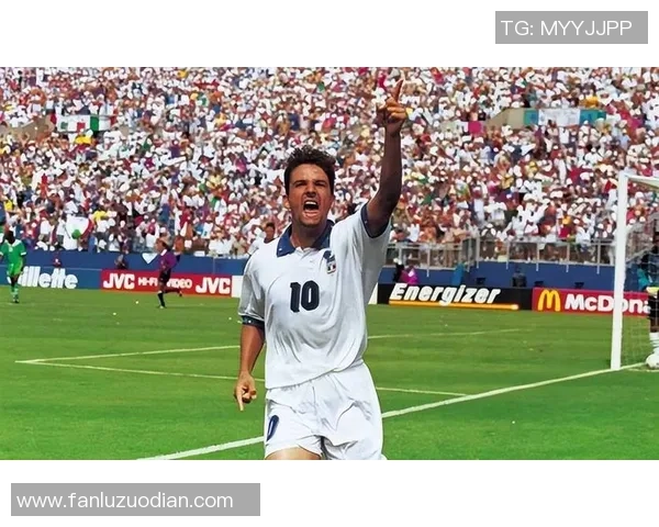 98届足球明星的辉煌历程与影响力分析 98届足球明星的辉煌历程与影响力分析